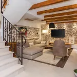 Villa Ij Dvori Skradin