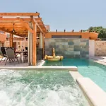 Ij Dvori Villa
