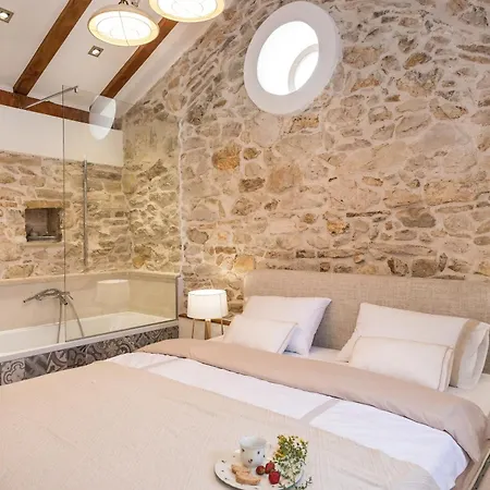 Ij Dvori Skradin